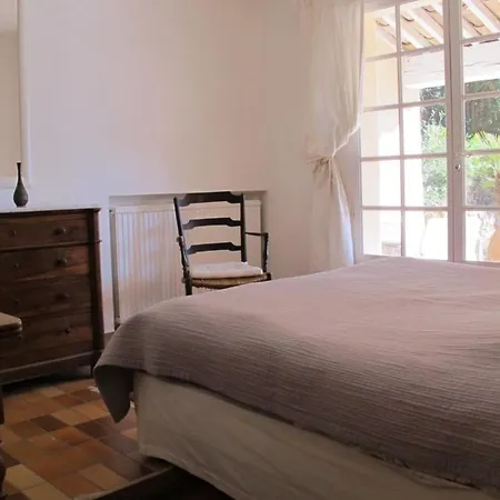 3 Chambres Avec Piscine Au Calme Villa *
